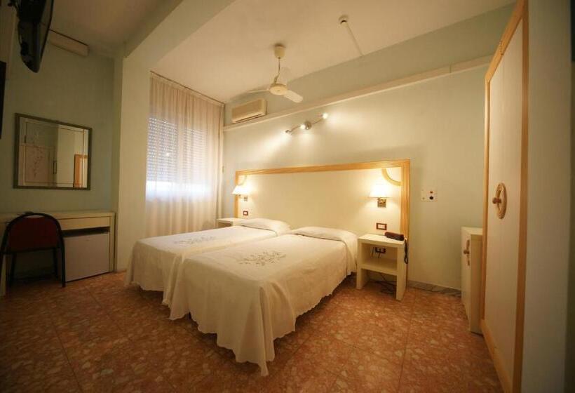 スタンダードルーム, Liberty