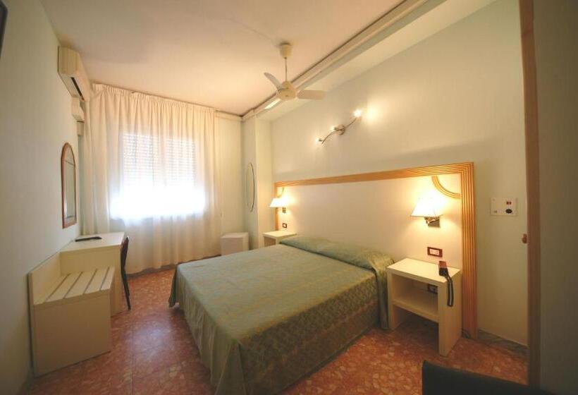 スタンダードルーム, Liberty