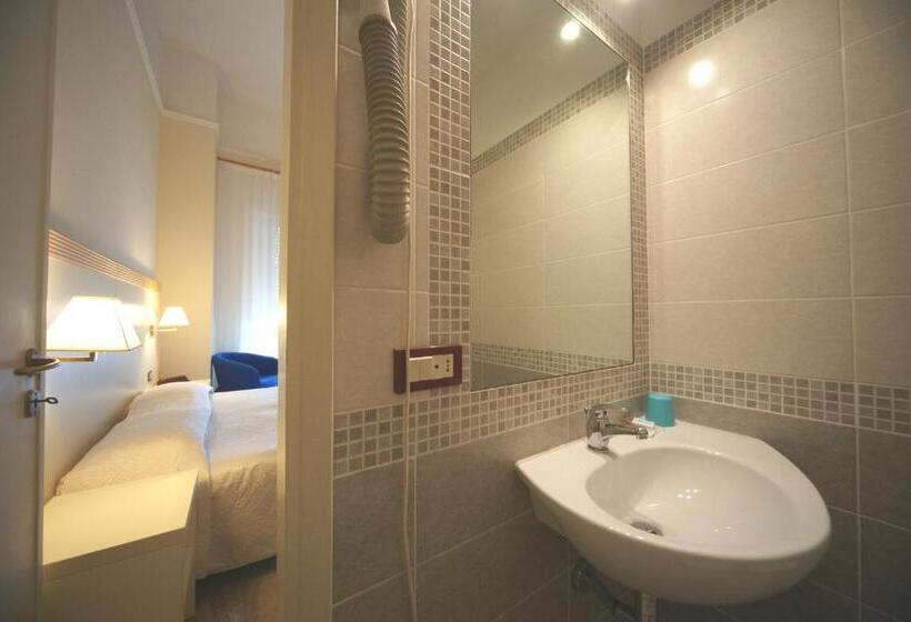 オーシャンビュースタンダードルーム, Liberty