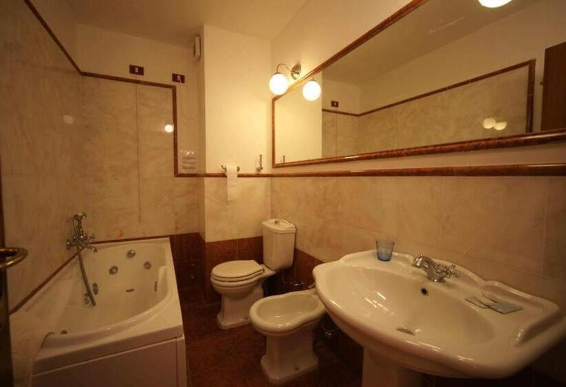 オーシャンビュースタンダードルーム, Liberty