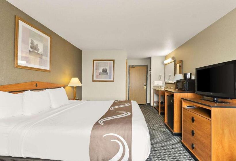 스탠다드 룸 킹사이즈 침대, Quality Inn Cheyenne I25 South