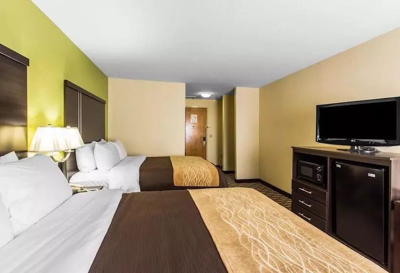 ２ダブルベッドのスタンダードルーム, Quality Inn West Of Asheville