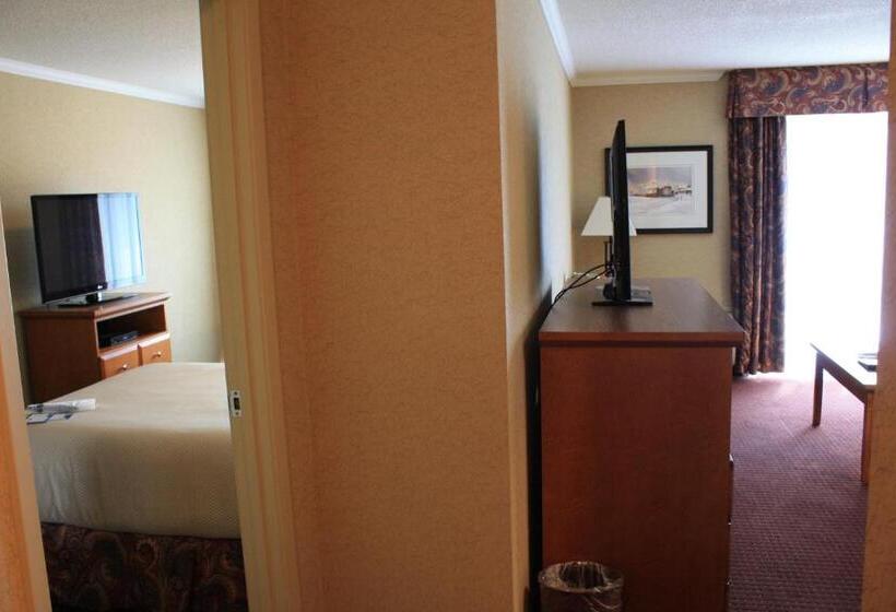 جناح, Best Western Plus Norwester Hotel & Conference Centre