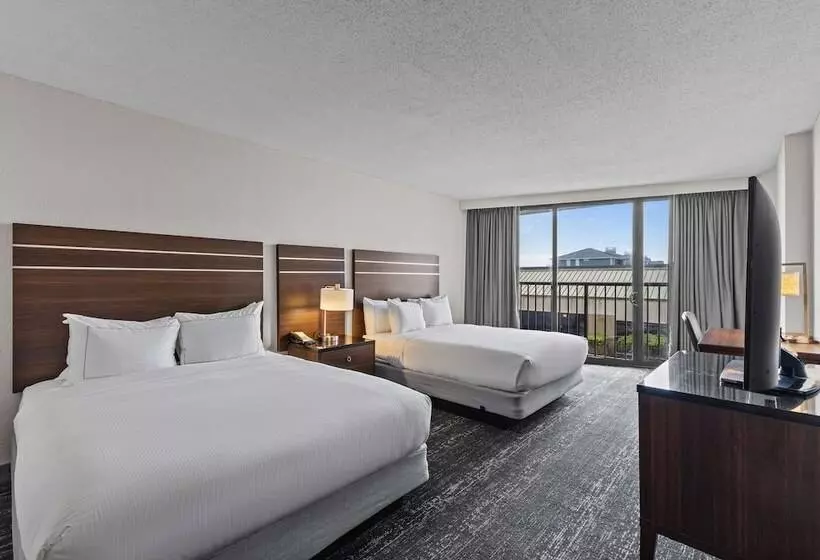 ２ダブルベッドのスタンダードルーム, Doubletree By Hilton Atlantic Beach Oceanfront