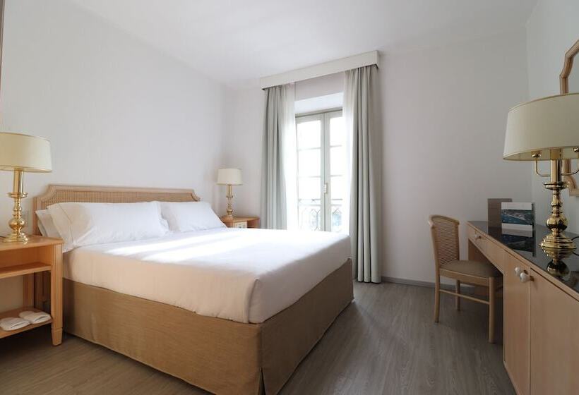 Семейный Номер, Shg Hotel Villa Carlotta