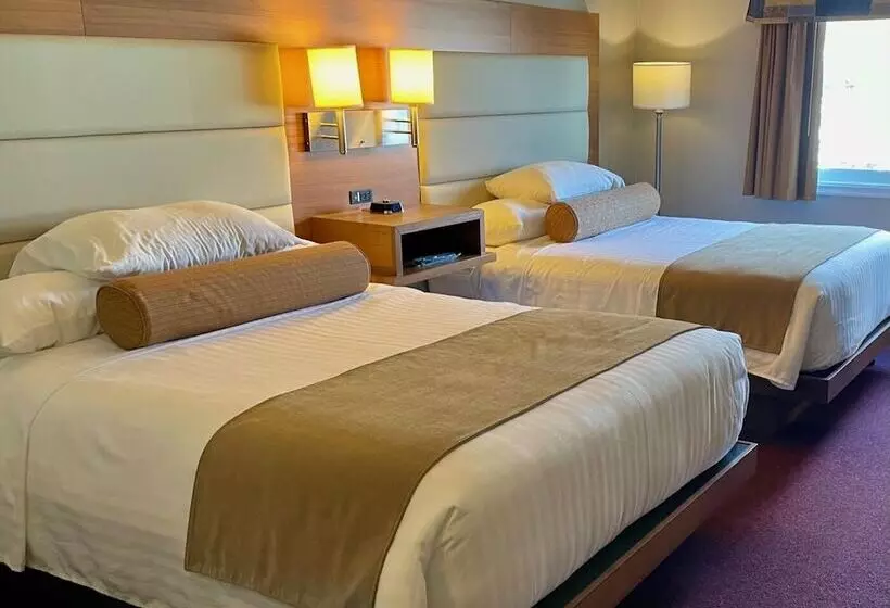 ２ダブルベッドのスタンダードルーム, Atlantic Host Hotel, Trademark Collection By Wyndham