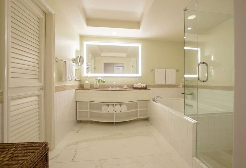 带2个双人床的标准工作室, Grand Wailea Maui, A Waldorf Astoria Resort