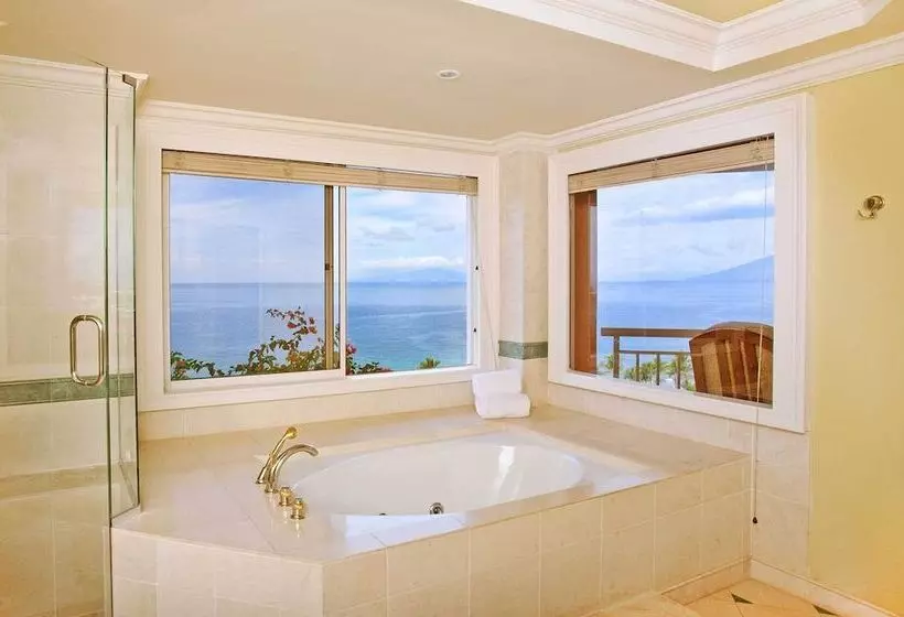デラックススイート, Grand Wailea Maui, A Waldorf Astoria Resort