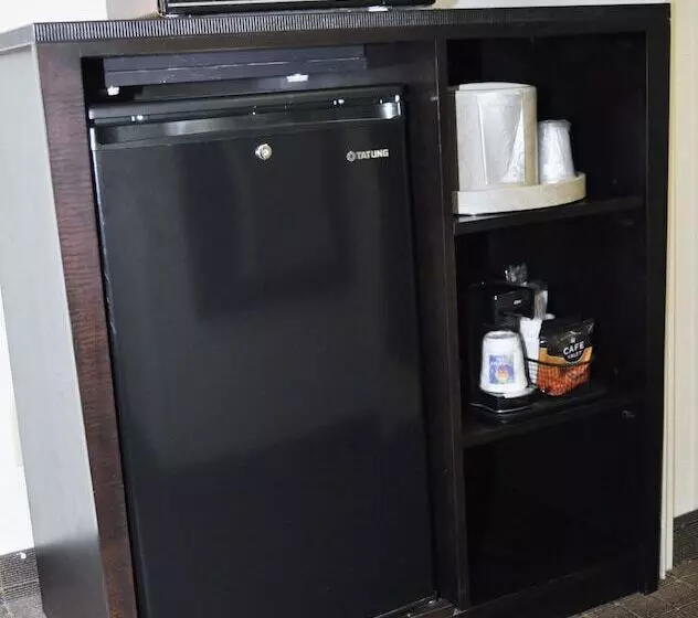 ２ダブルベッドのスタンダードルーム, Comfort Inn Oak Ridge  Knoxville