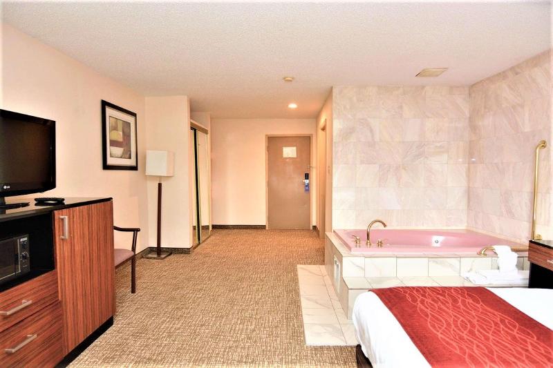 جناح سرير كينج, Surestay Plus By Best Western Reading North