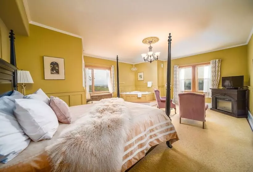 スタンダードルーム, Dashwood Manor Seaside Bed & Breakfast
