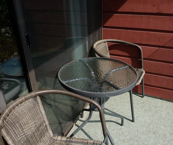 חדר סטנדרט שתי מיטות זוגיות, Driftwood Inn