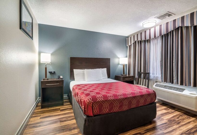 غرفة قياسية سرير مزدوج, Econo Lodge Bostonmalden