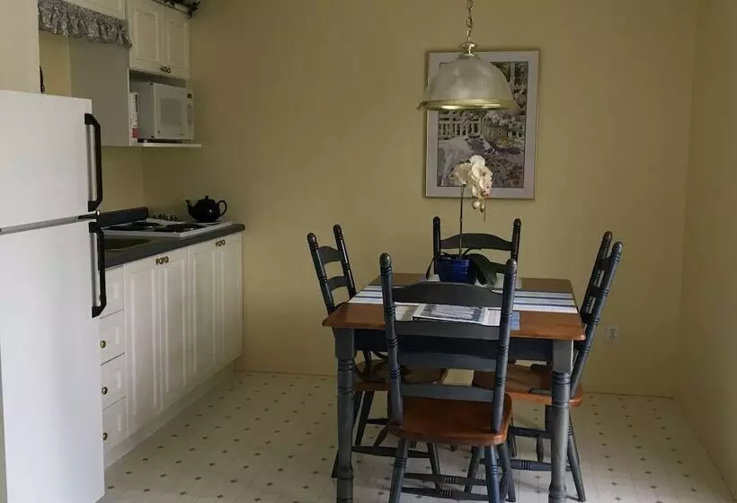 Deluxe-huone Järvinäkymä, Lakeside Country Inn