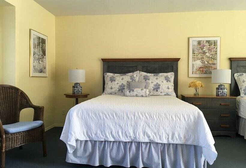 Номер Deluxe Вид на Озеро, Lakeside Country Inn