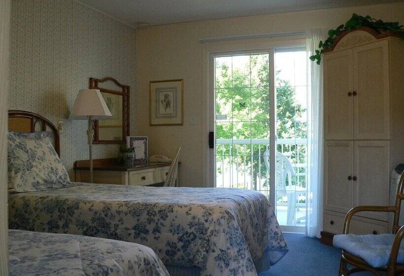 Номер Стандарт Вид на Озеро, Lakeside Country Inn