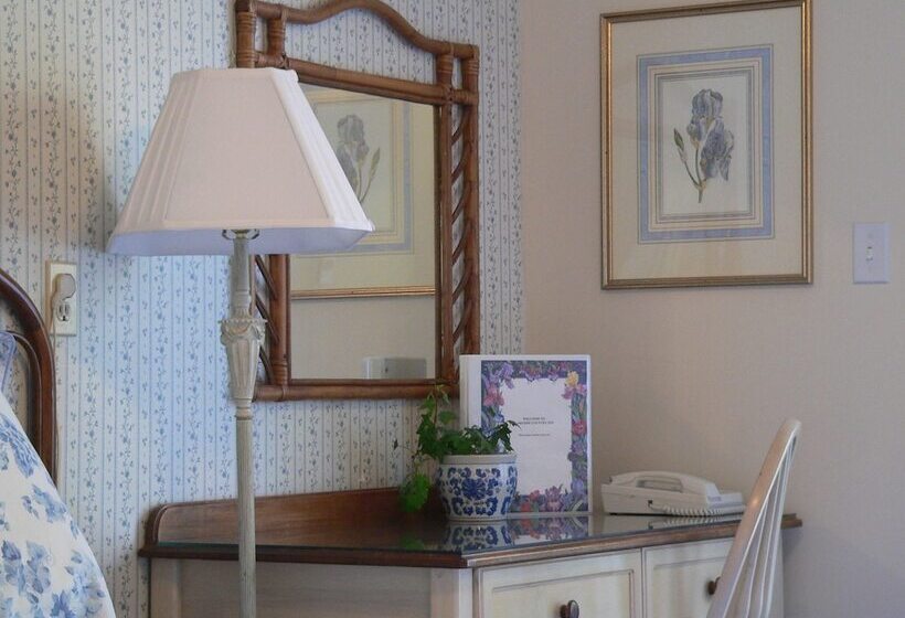 Номер Стандарт Вид на Озеро, Lakeside Country Inn