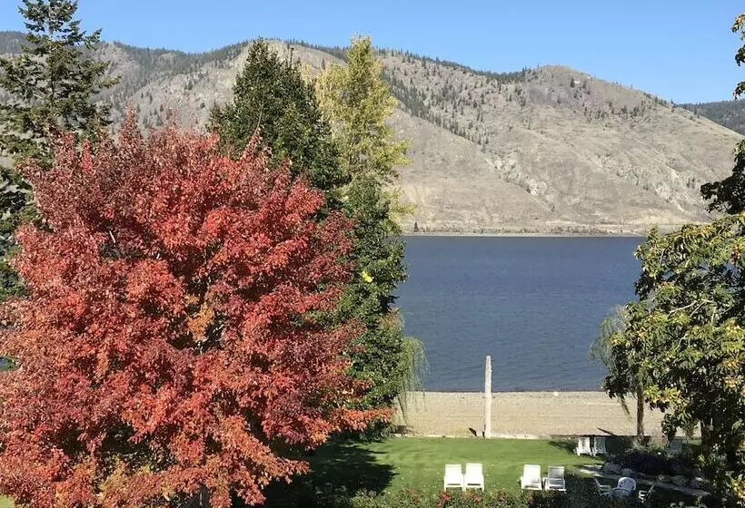Standard-huone Parivuode, Lakeside Country Inn