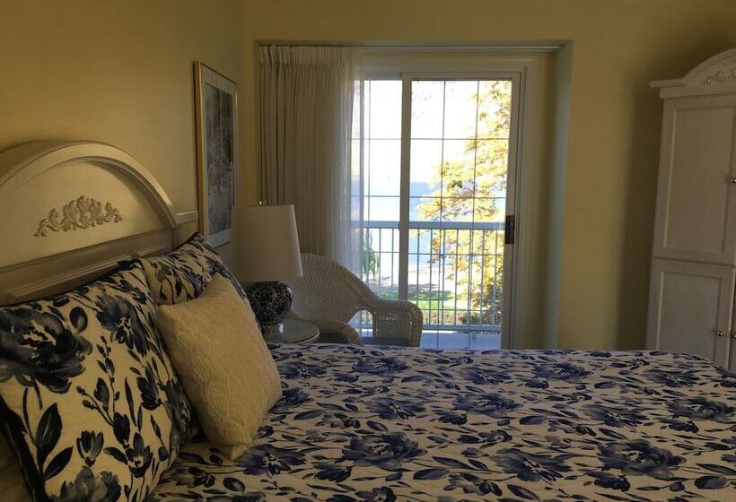 Номер Стандарт Двуспальная Кровать, Lakeside Country Inn