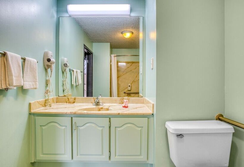 Люкс, Presidential Suites Tulsa