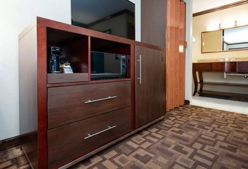 ２ダブルベッドのスタンダードルーム, Quality Inn & Suites Quakertown Allentown
