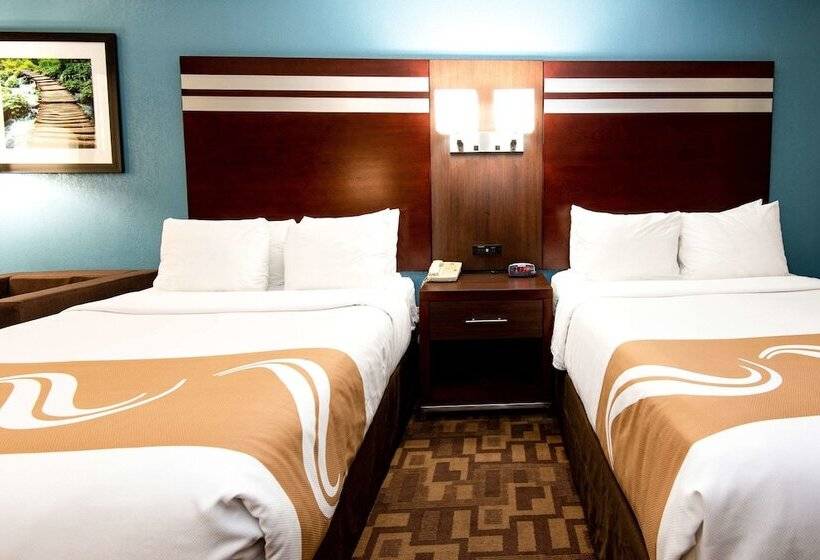 Standard Szoba 2 Franciaággyal, Quality Inn & Suites Quakertown Allentown