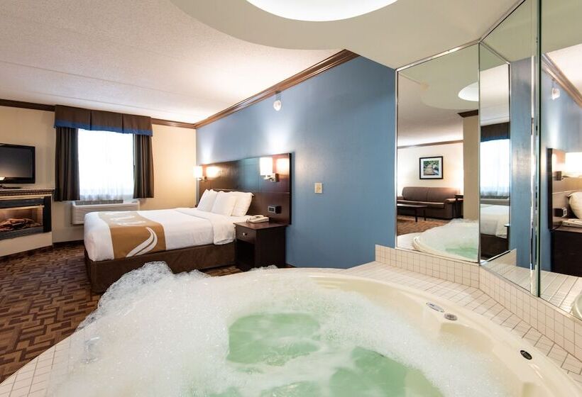 Lakosztály, Quality Inn & Suites Quakertown Allentown