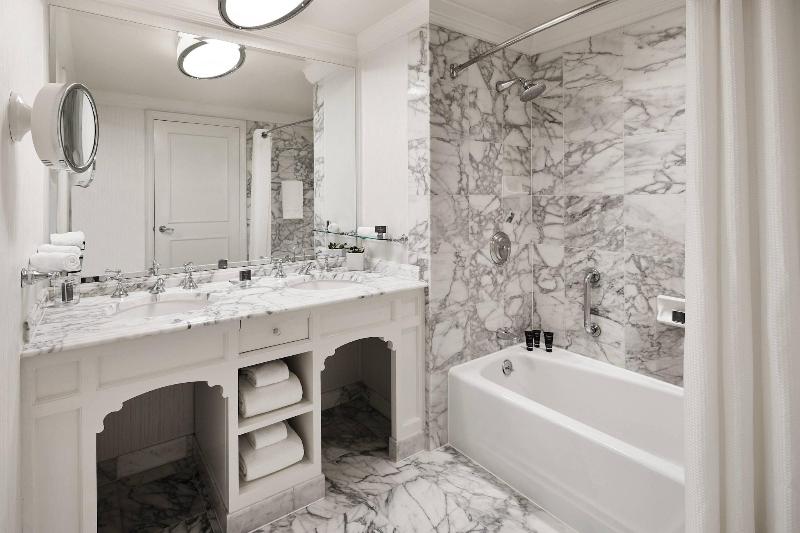 חדר סטנדרט עם מיטת קינג, The Ritzcarlton, San Francisco
