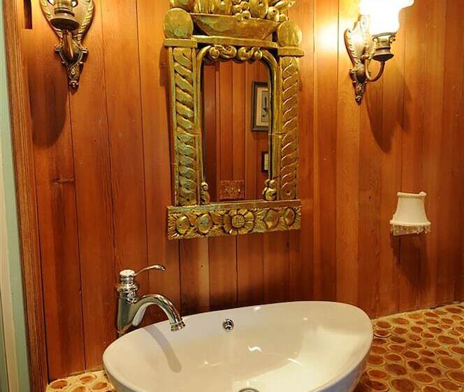 جناح ديلوكس, Wedgwood Manor And Glamping Retreat