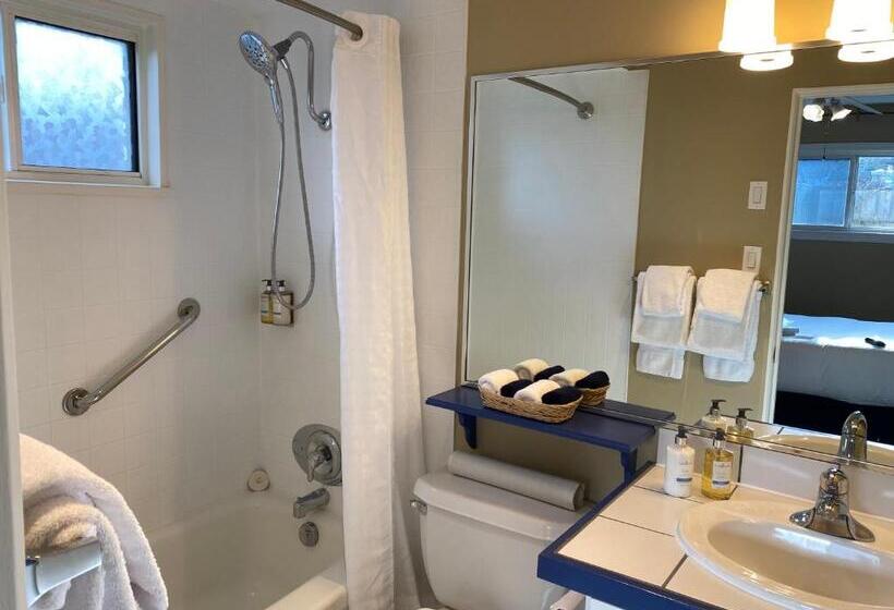 바다 전망 스위트, Buccaneer Inn