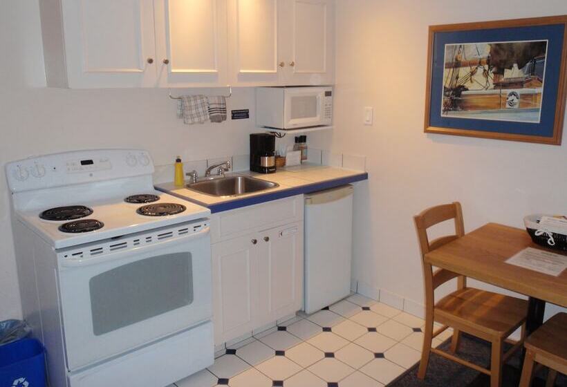 바다 전망 스위트, Buccaneer Inn