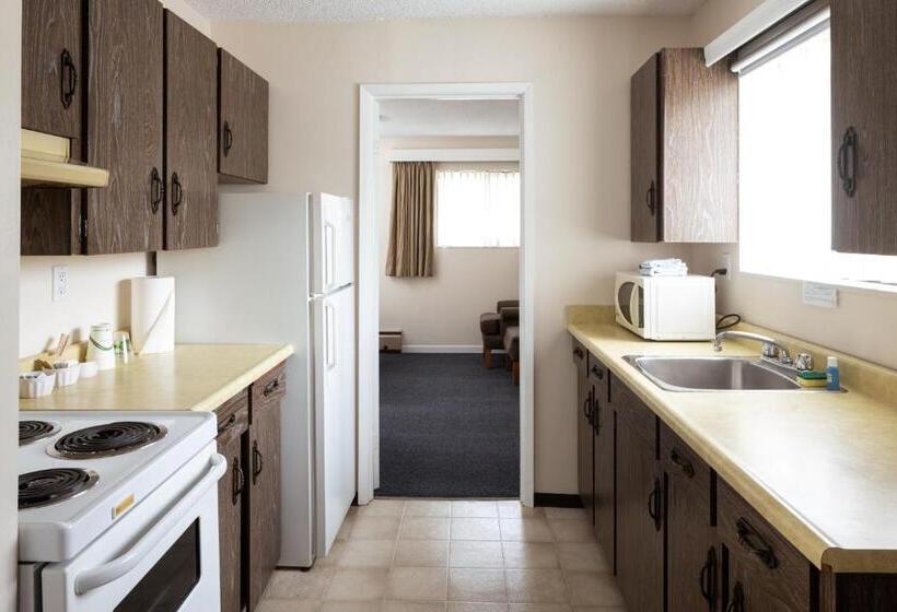 家庭套房, Robin Hood Inn And Suites