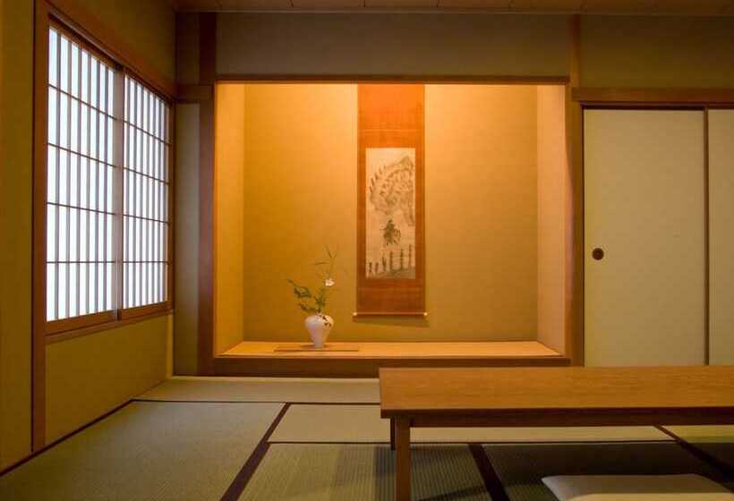 غرفة قياسية, Arima Onsen Takayamaso Hanano