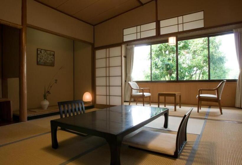 غرفة قياسية, Arima Onsen Takayamaso Hanano