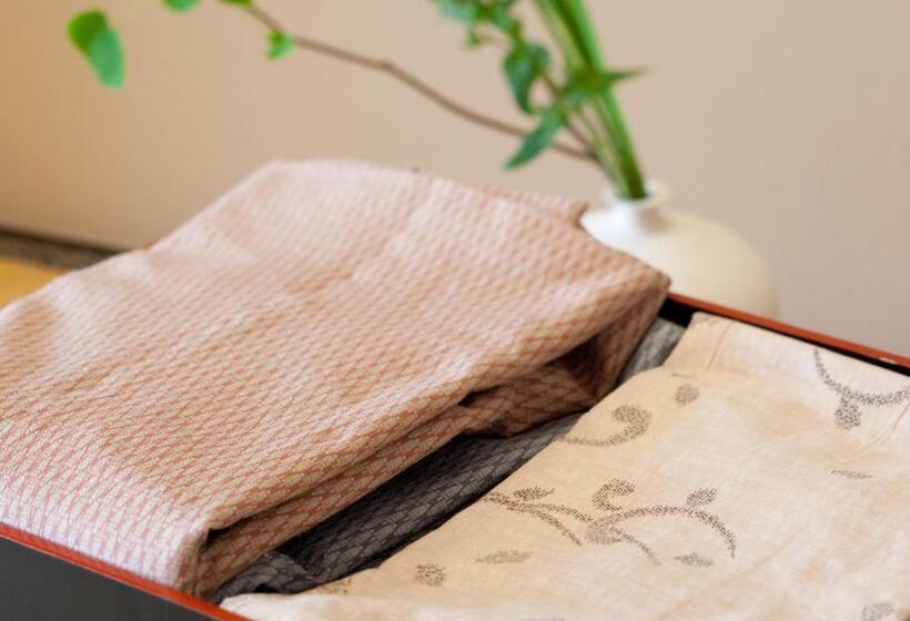 غرفة سوبيريور, Arima Onsen Takayamaso Hanano