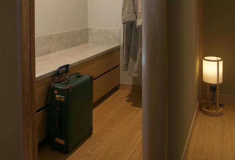 جناح ديلوكس, Arima Onsen Takayamaso Hanano