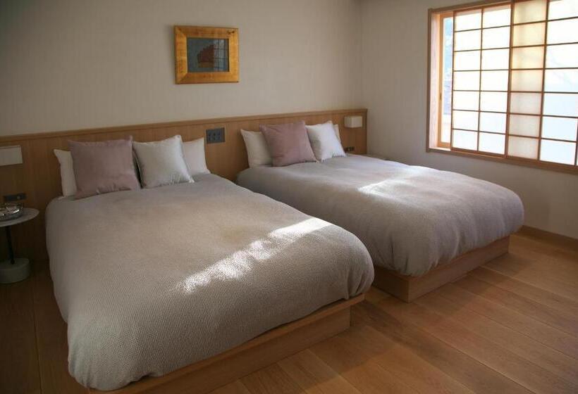 디럭스 스위트, Arima Onsen Takayamaso Hanano