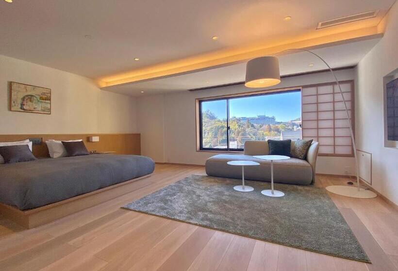 جناح سرير كينج, Arima Onsen Takayamaso Hanano