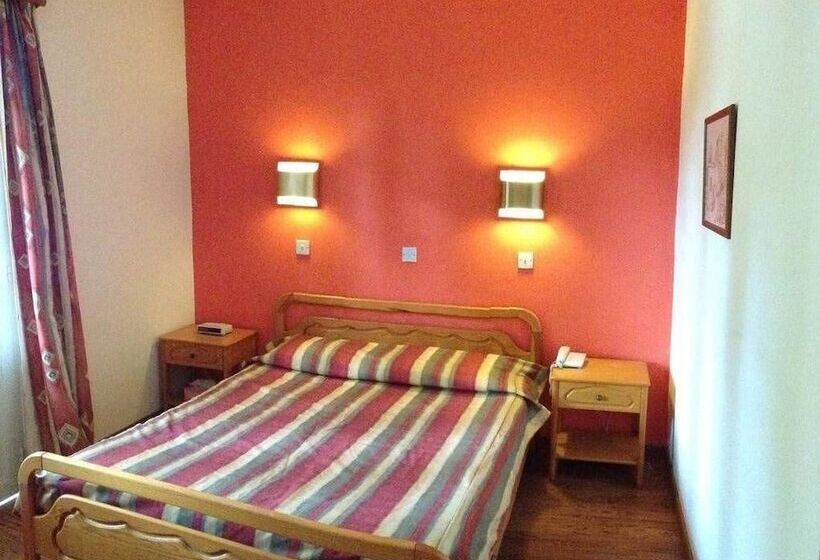 חדר משפחתי, New Helvetia