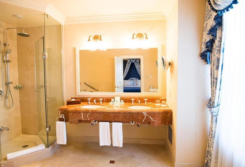 스위트 킹사이즈 침대, Prince Of Wales