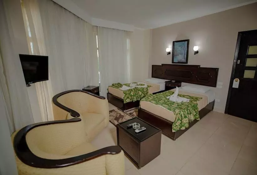 اتاق استاندارد یک نفره, Sand Beach Resort