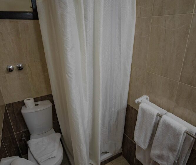 اتاق استاندارد سه نفره, Sand Beach Resort