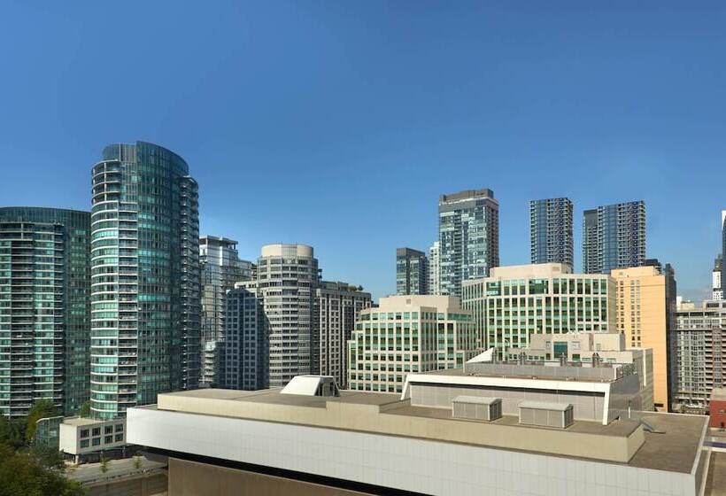 带2个双人床的标准工作室, Toronto Marriott City Centre