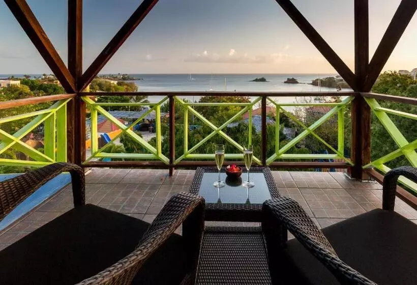 Deluxe Suite King Bed, True Blue Bay Resort