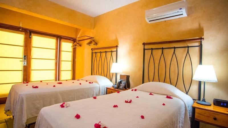 ویلای 2 خوابه, True Blue Bay Resort