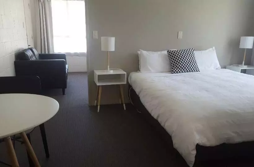 キングサイドベッドのスタンダードワンルーム, Kelly's Riverside Motel