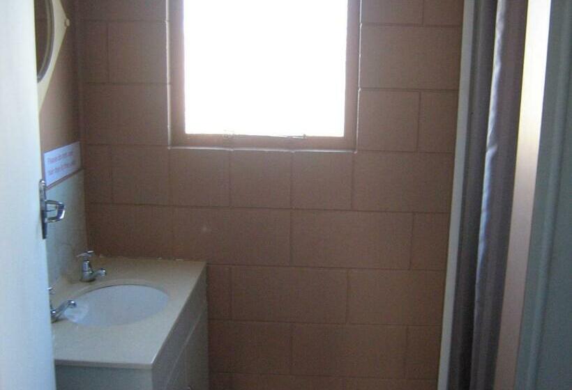 דירת חדר, Sierra Beachfront Motel