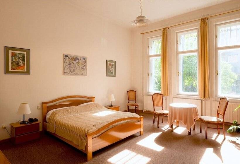 اتاق استاندارد, Abel Pension Budapest