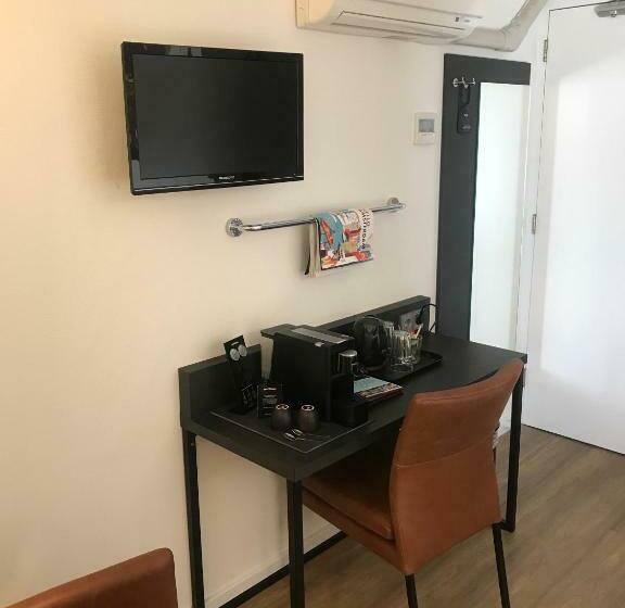 اتاق استاندارد, Avenue