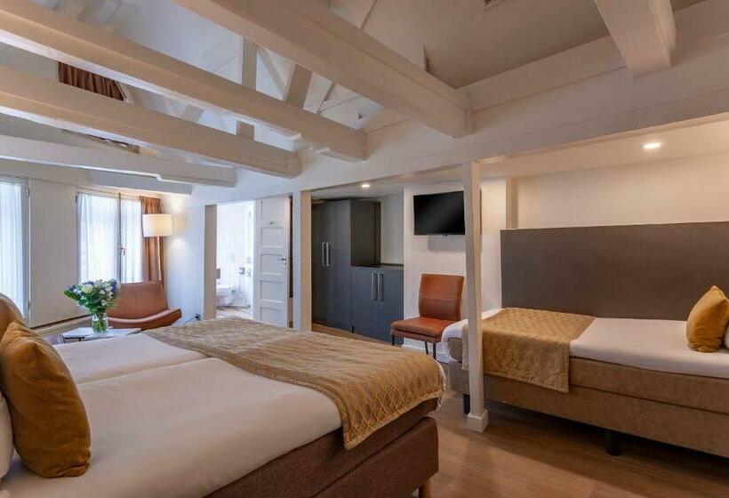 اتاق استاندارد سه نفره, Avenue